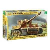 Zvezda 3646 Tiger I Early /Kursk/ 1 35 (3646) Utolsó esély