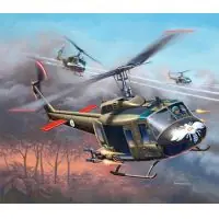 Kiárusítás Revell 04983 Bell UH-1H Gunship 1 100