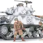 Rendeld meg most Tamiya M4A3 Sherman Howitzer harcjármű makett