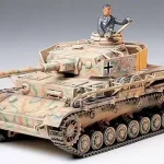 Kihagyhatatlan ajánlat Tamiya German Panzer IV Type J harcjármű makett