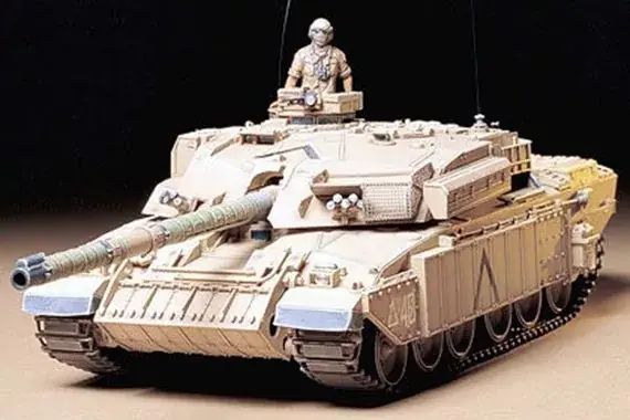 Tamiya BRIT. CHALLENGER 1 MKZ harcjármű makett Expressz kézbesítés
