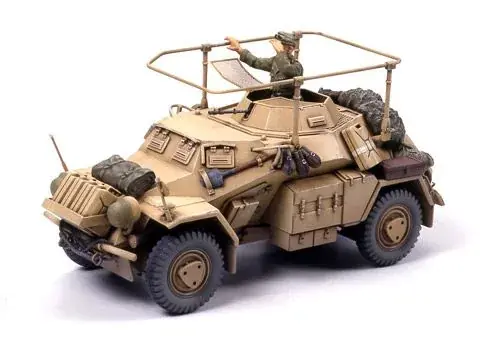 Tamiya German Armored Car SdKfz. 223 katonai jármű makett Szezonális akció