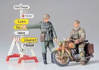 Gyors kiszállítás Tamiya German Motorcycle Orderly Set katonai jármű makett
