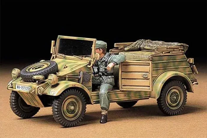 Tamiya German Kubelwagen Type 82 katonai jármű makett Újdonság