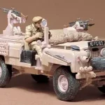 Szezonális akció Tamiya British SAS Land Rover katonai jármű makett