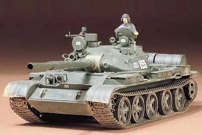 Tamiya Russian T-62 Tank harcjármű makett Szuper ajánlat