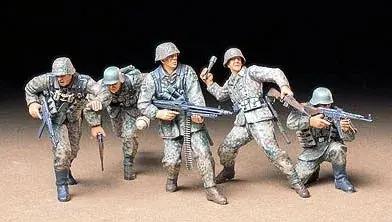 Nézd meg most Tamiya German Front-Line Infantrymen katonai figura készlet