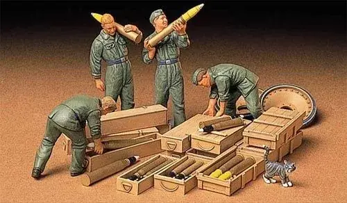 Azonnali szállítás Tamiya German Tank Ammo-Loading Crew katonai figura készlet