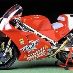 Tamiya Ducati 888 Superbike Racer motorkerékpár makett Árengedmény
