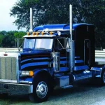 Végkiárusítás Italeri PETERBILT 378 Long Hauler makett
