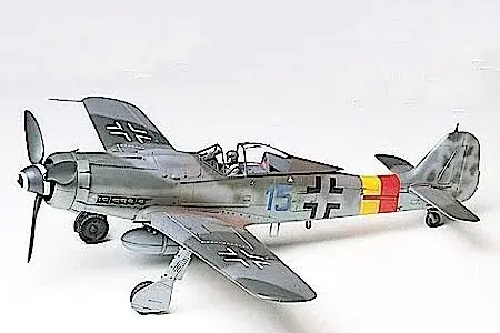 Tamiya FW190 D-9 Focke-Wulf repülőgép makett Különleges ajánlat