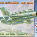 Zvezda MiG-21bis Soviet Fighter makett Árcsökkenés