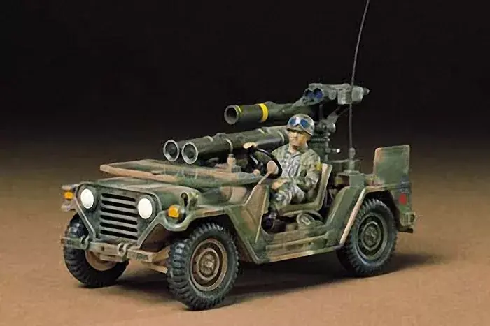 Ne maradj le Tamiya U.S. M151A2 w/Tow Launcher katonai jármű makett