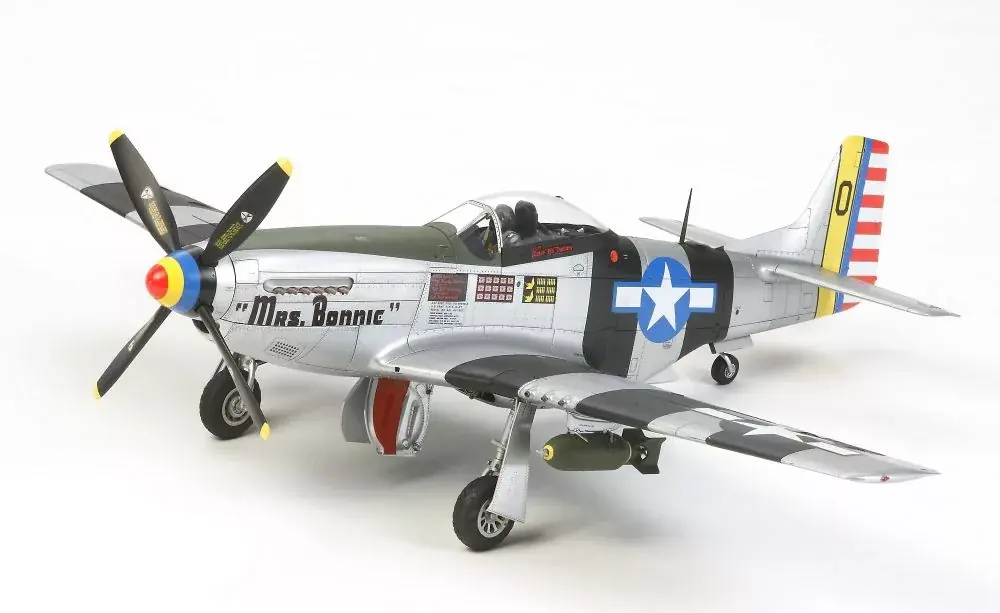 Tamiya North American P-51D/K Mustang repülőgép makett Biztonságos fizetés