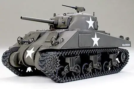 Tamiya U.S. Medium Tank M4 Sherman - Early harcjármű makett Azonnal elérhető