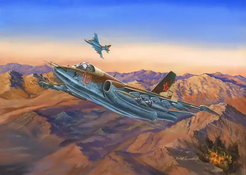 Népszerű Trumpeter Su-25 Frogfoot A csapásmérő repülőgép makett