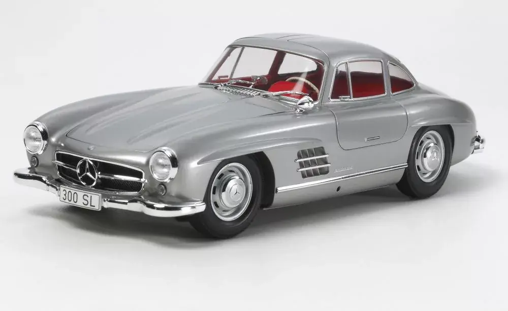 Nézd meg most Tamiya Mercedes Benz 300SL autómakett