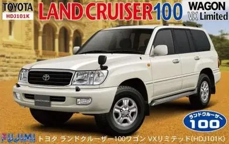 Csak ma Fujimi Toyota Land Cruiser 100Wagon VX Limited makett