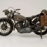Legkelendőbb Italeri Triumph 3HW makett