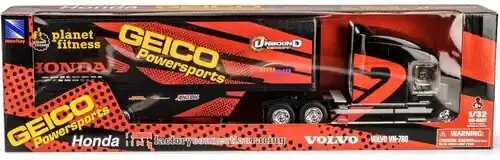 NewRay 1/32 Volvo VN-780 (14263_N) Vedd meg online