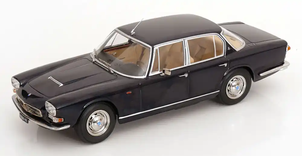 Legkelendőbb Maserati Quattroporte 1965 modellautó Újdonság