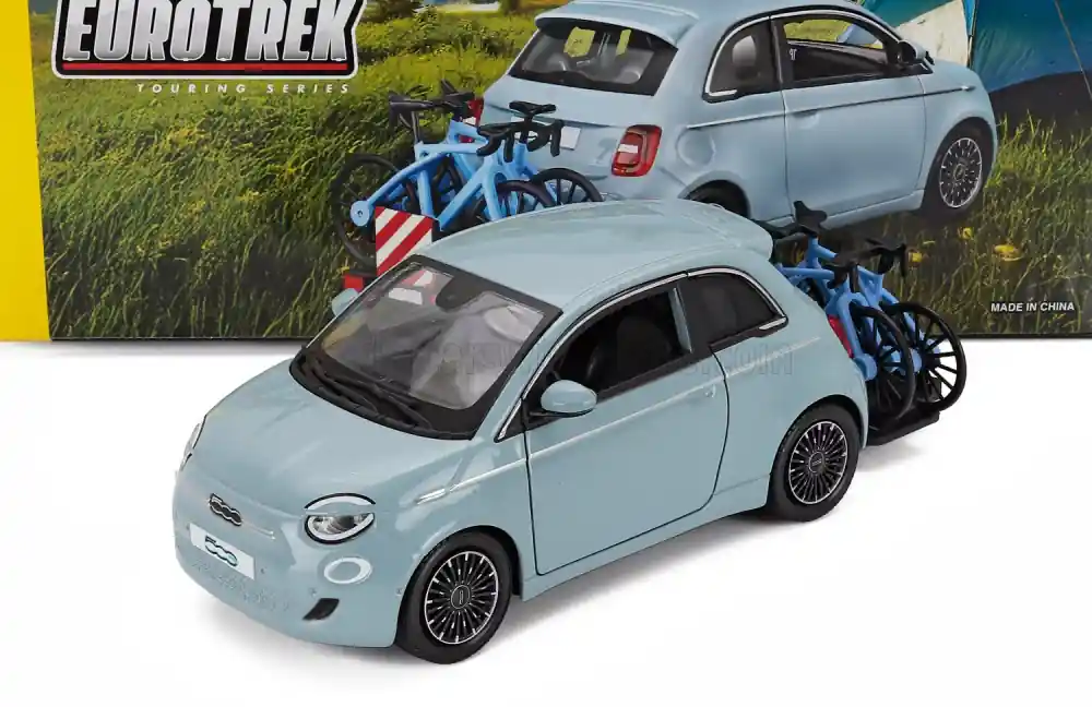 Fiat 500e kerékpártartóval és kerékpárokkal Újdonság Gyors szállítás