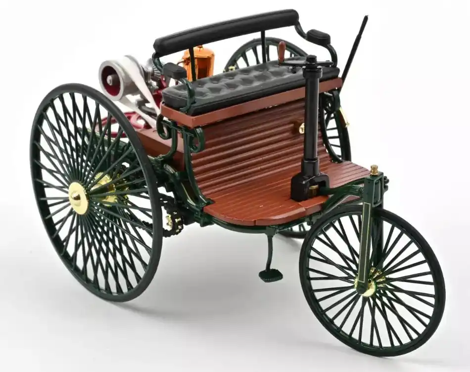Mercedes-Benz Patent Motorwagen 1886 Legkelendőbb