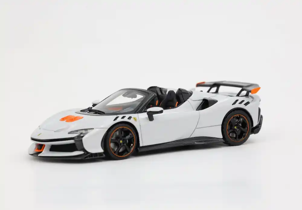 Ferrari SF90 XX Spider 2024 Bianco Artico Limitált Kedvezményes ár