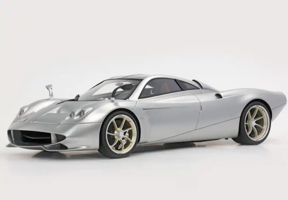 Bestseller Pagani Huayra Codalunga 2022 Grigio Montecarlo (vitrinnel) Limitált