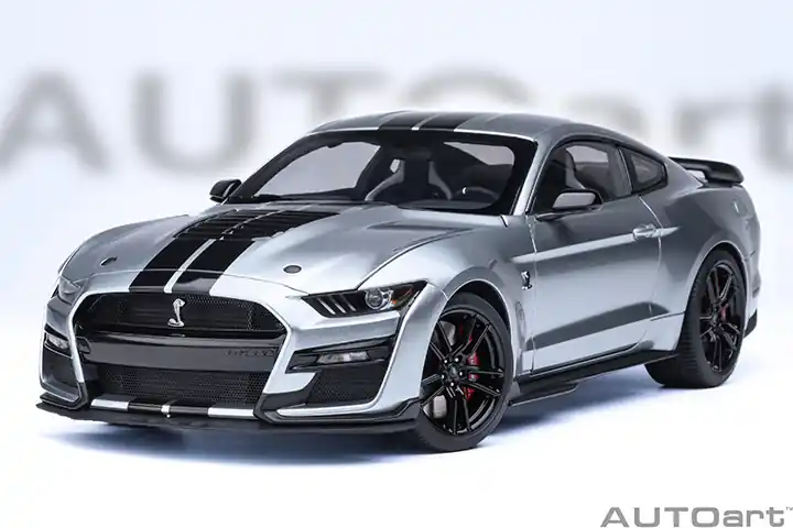 Nézd meg most Ford Mustang Shelby GT500 2023 Iconic Silver