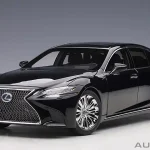 Újdonság Lexus LS500H 2018