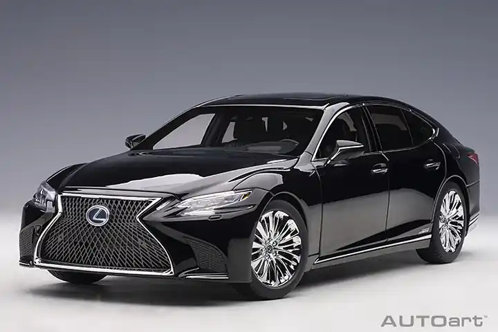 Újdonság Lexus LS500H 2018