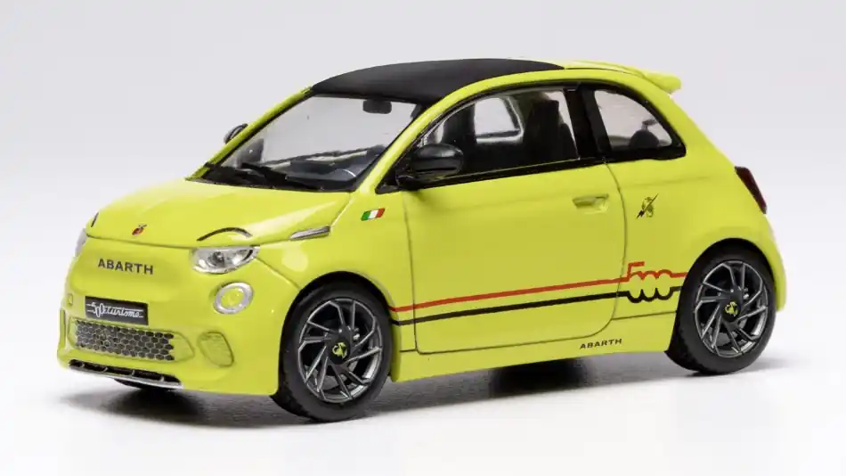 Olcsóbb Fiat 500e Abarth 2024 modellautó