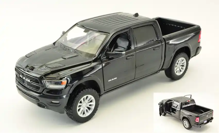 Dodge RAM 1500 Laramie Crew Cab 2019 modellautó Utolsó esély
