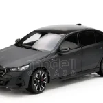 Gyors kiszállítás BMW i5 (G60) 2023 modellautó