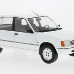 Kiárusítás Peugeot 205 1984 modellautó