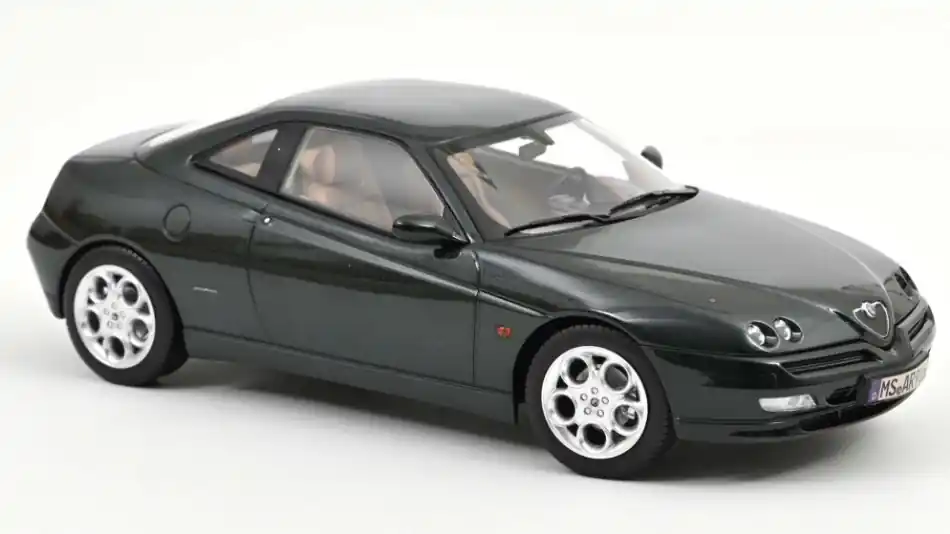 Alfa Romeo GTV 2001 modellautó Bestseller