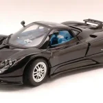 Azonnali szállítás Pagani Zonda C12 2003 modellautó