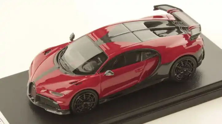 Bugatti Chiron Pur Sport modellautó Prémium