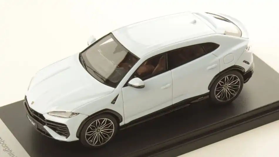 Lamborghini Urus SE modellautó Bestseller