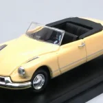 Kihagyhatatlan ajánlat Citroën DS19 Cabriolet 1961 modellautó