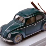 Végkiárusítás Volkswagen Bogár sílécekkel 1950 modellautó