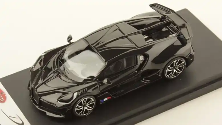 Bugatti Divo modellautó Szuper akció