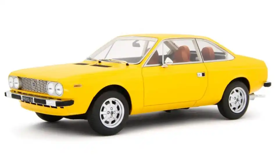 Lancia Beta Coupé 1973 modellautó Expressz szállítás