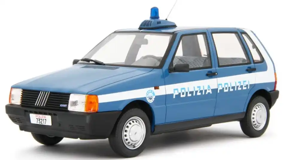 Vásárlói kedvenc Fiat Uno 55S 1983 Polizia modellautó