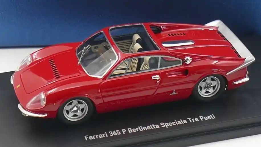 Szezonális akció Ferrari 365P 3 Posti 1966 modellautó