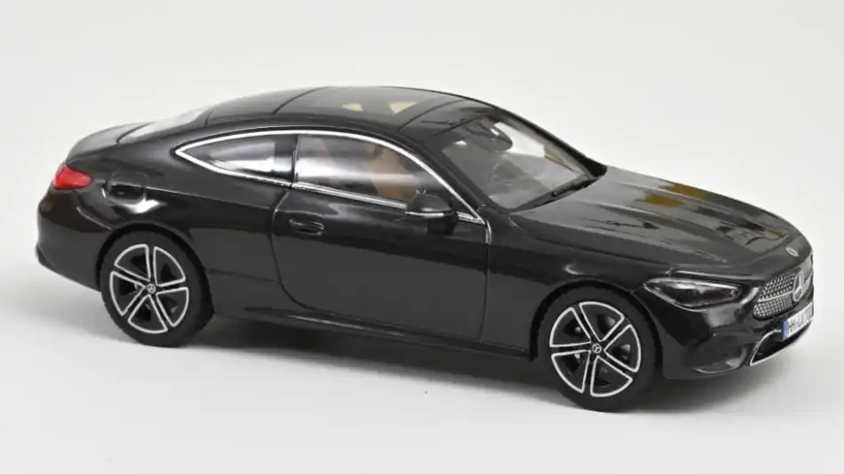 Kihagyhatatlan ajánlat Mercedes CLE-osztály Coupé 2024 modellautó