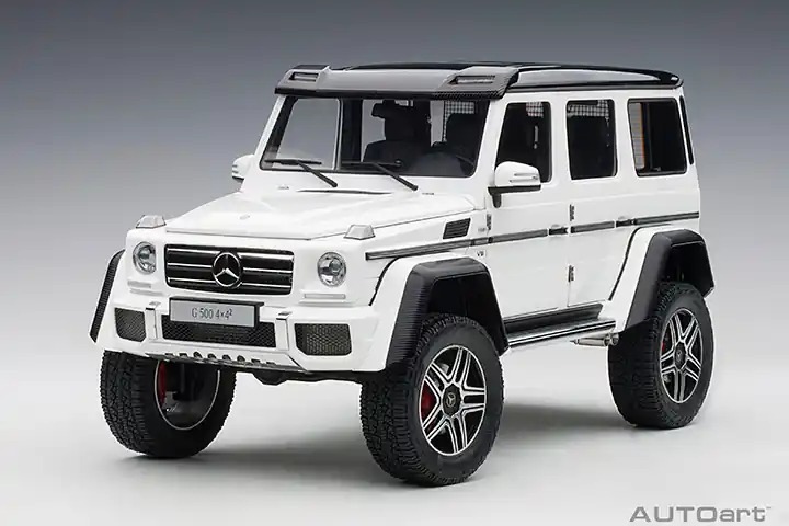 Népszerű Mercedes-Benz G-osztály G500 4x4 2 2015 modellautó