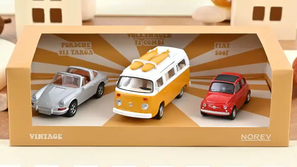 Legnépszerűbb Vintage 3 modelles ajándék szett (Porsche 911 Targa 1969 - Fiat 500 1965 - Volkswagen T2 Camper 1962)