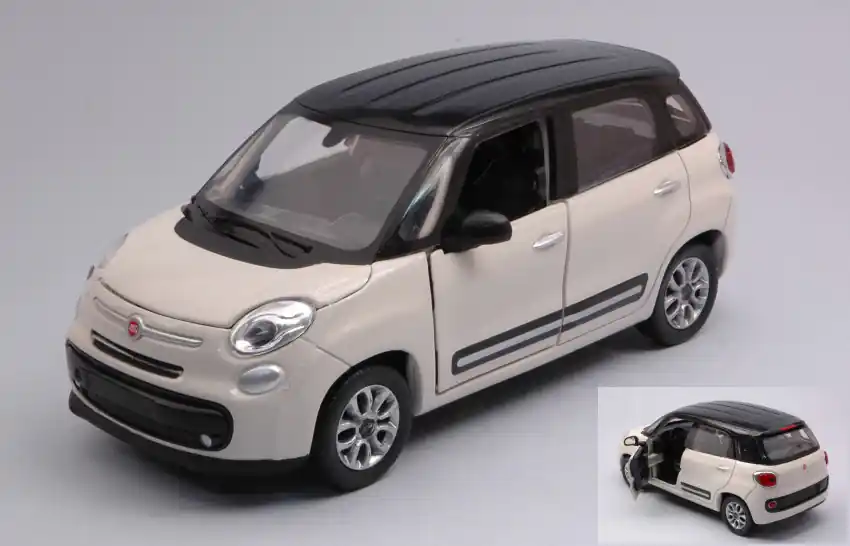 Vásárlói kedvenc Fiat 500L 2013 modellautó
